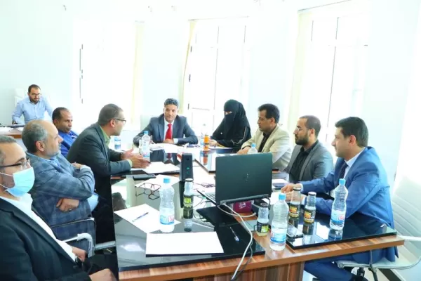 The University Council holds its periodic meeting headed by the President of the University, Dr. Najib Al-Kumaim