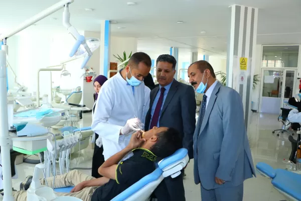 The President of the University reviews the progress of providing medical services to patients in the free clinics of the Faculty of Dentistry at the university