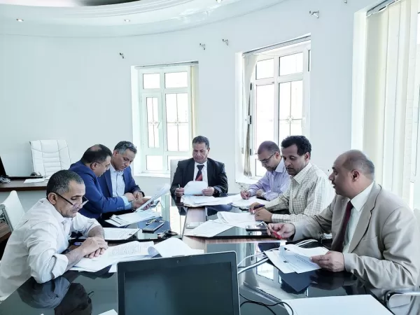 A meeting of the committee to study the requirements for opening postgraduate programs at the university