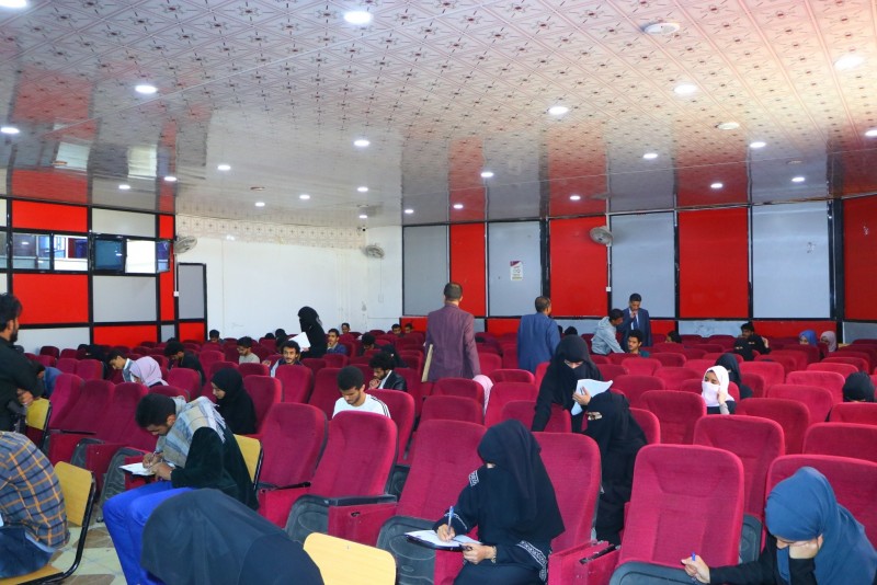 The University President inaugurates the final exams for the first semester of the academic year 2020-2021 AD at the College of Medicine and Health Sciences