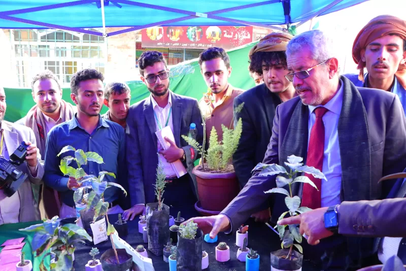 The UAE University participates in the conclusion of the activities of the first agricultural and industrial festival in private universities