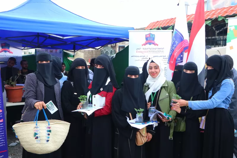 The UAE University participates in the conclusion of the activities of the first agricultural and industrial festival in private universities