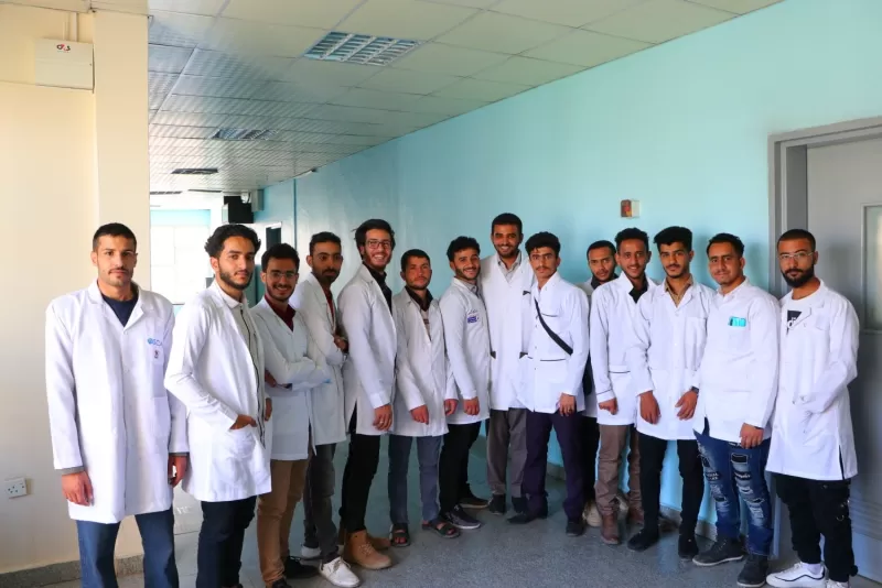 The Department of Medical Laboratories organizes a scientific visit for third-level students to the central public health laboratories - Sana'a