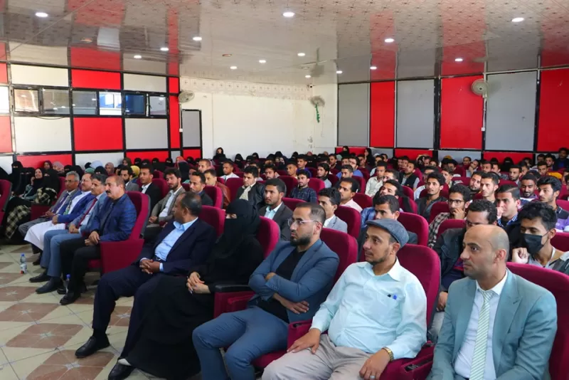 Students of the College of Medicine and Health Sciences at the university organize an introductory workshop for the ECFMG program