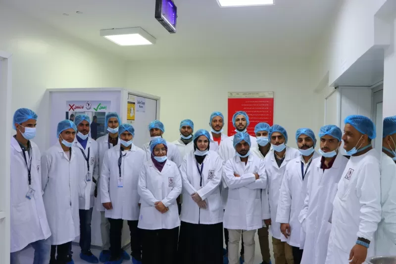 The Department of Mechatronics Engineering organizes a scientific visit for fourth-level students to the Yemeni Egyptian Company for the manufacture and trade of medicines