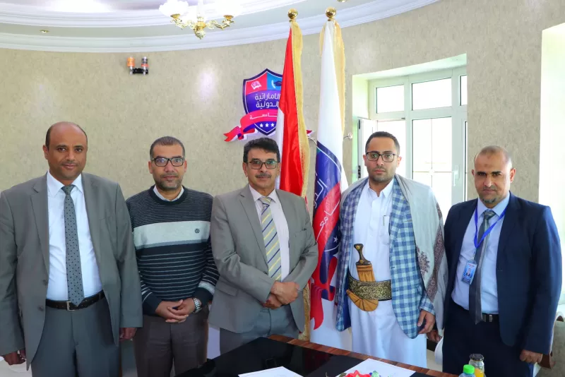 Emirates International University signs a cooperation agreement with Yemen Soft Systems to train students of the College of Administrative and Financial Sciences