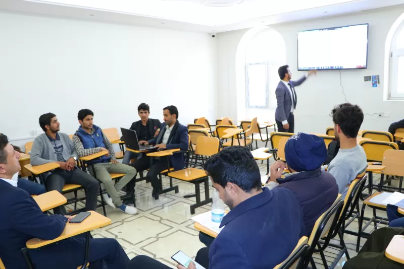 Discussing scientific projects for students of the Civil Engineering Department at the College of Engineering and Information Technology at the university