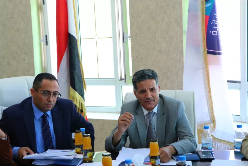 The University Council holds its periodic meeting headed by the President of the University