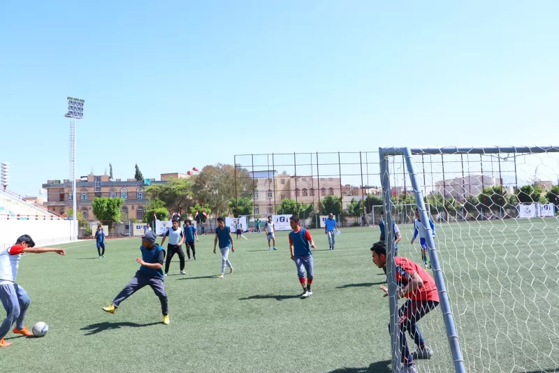 Three medical teams and an administrative team to the semi-finals of the League Football League