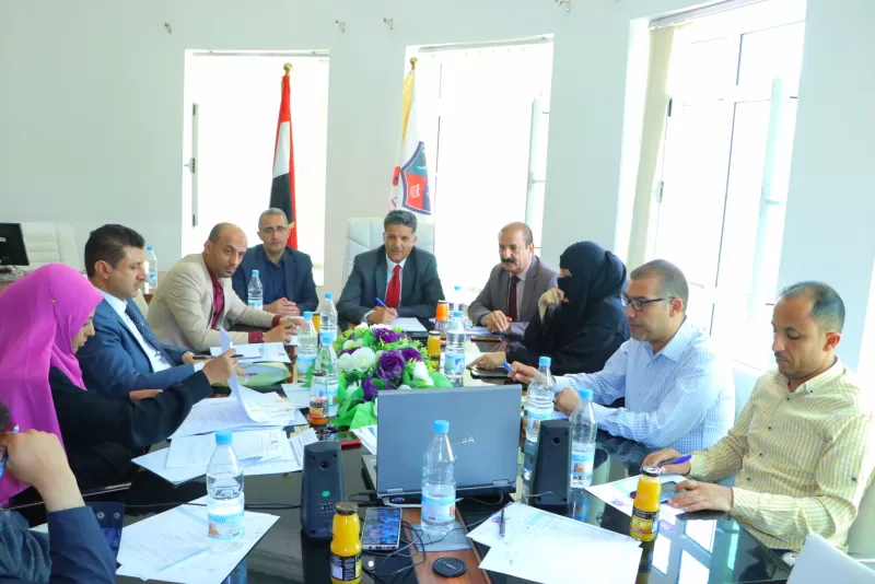 The University Council holds its periodic meeting headed by the President of the University, Dr. Najib Al-Kumaim