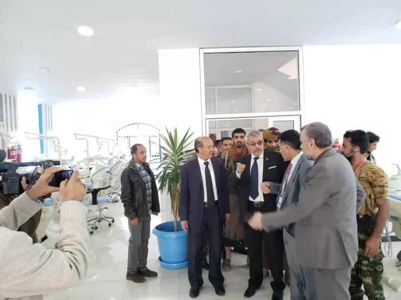 The Minister of Higher Education inaugurates the College of Dentistry building at the Emirates International University