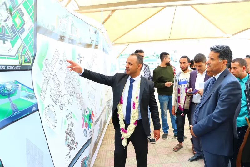 The College of Engineering organizes a scientific day to discuss graduation projects for students of the Department of Architecture