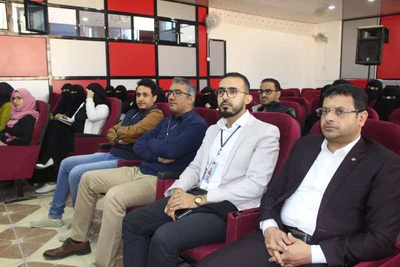 The College of Medicine and Health Sciences launches the Excellence Program for the Dental Department with a scientific week in which the most prominent specialists in Yemen will lecture