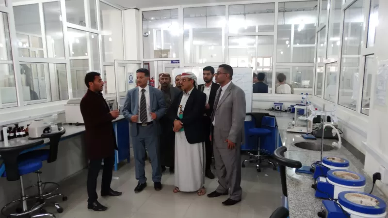 Sheikh Sultan Al-Sami'i reviews the capabilities of the university and inspects the progress of the educational process in it