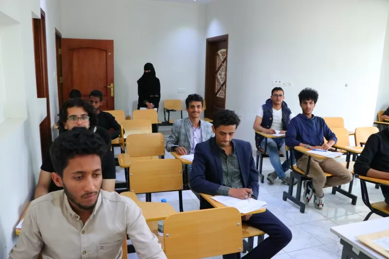 Inauguration of the final exams for the second semester of the academic year 2021-2022 in the College of Engineering and Information Technology