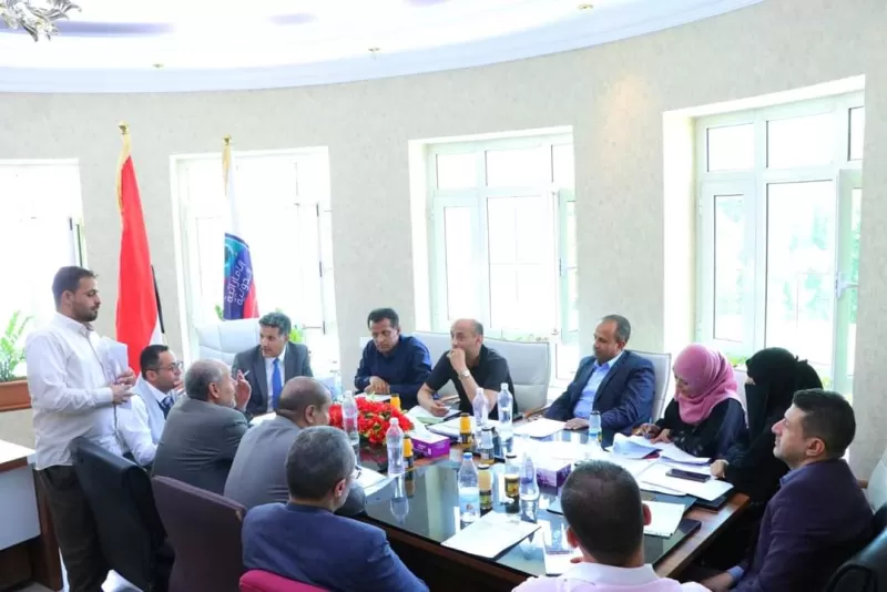 The University Council holds a periodic meeting under the chairmanship of the university