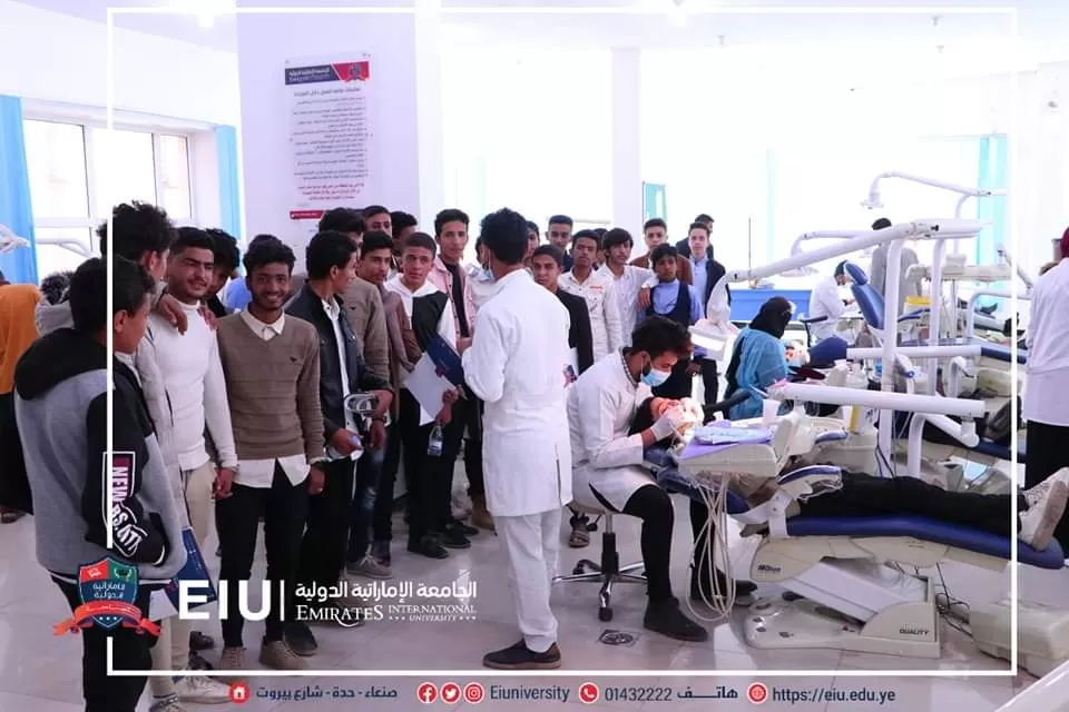 The University receives a scientific visit for high school students from the Borouge Al-Maarifa National Schools