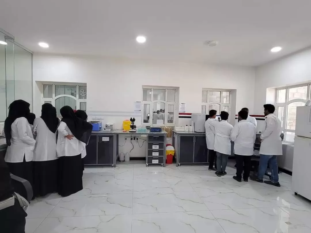 The Department of Medical Laboratories organizes a scientific visit for second-level students to Al-Zailai laboratories