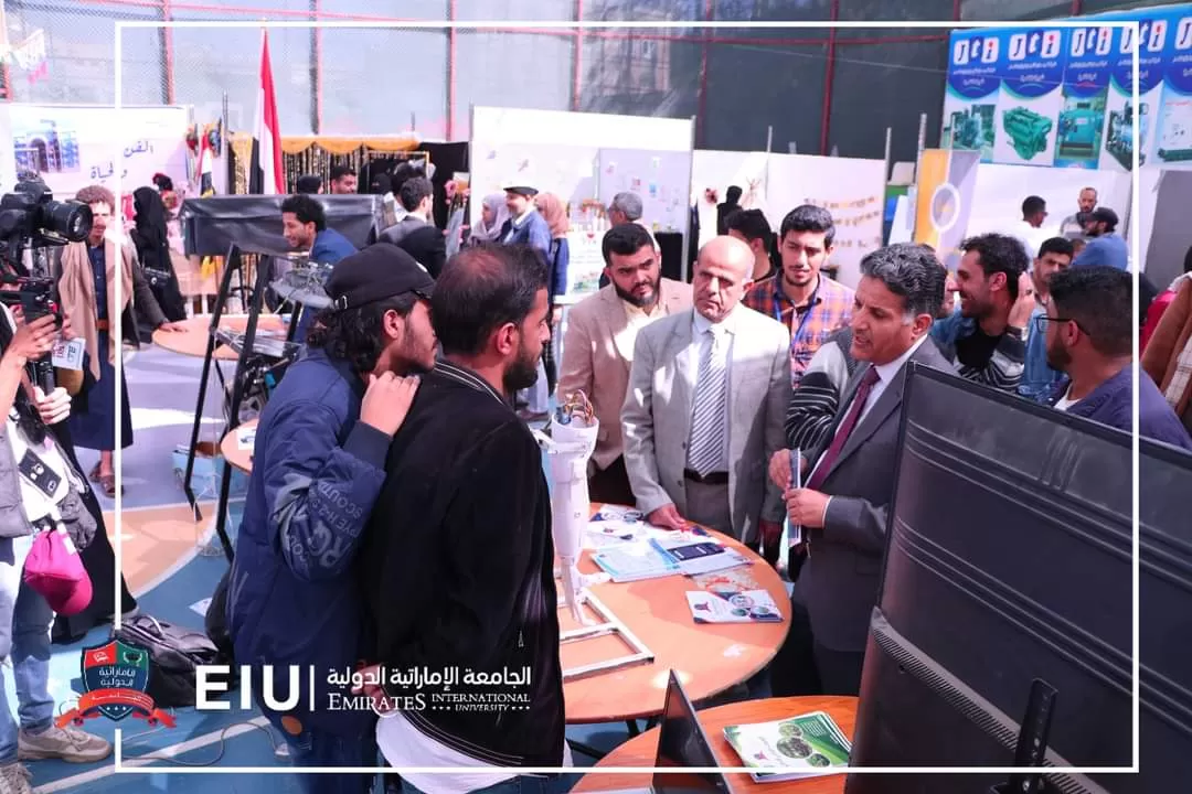 The President of the University visits the University's Pavilion for Innovative Projects at the Expo 2022