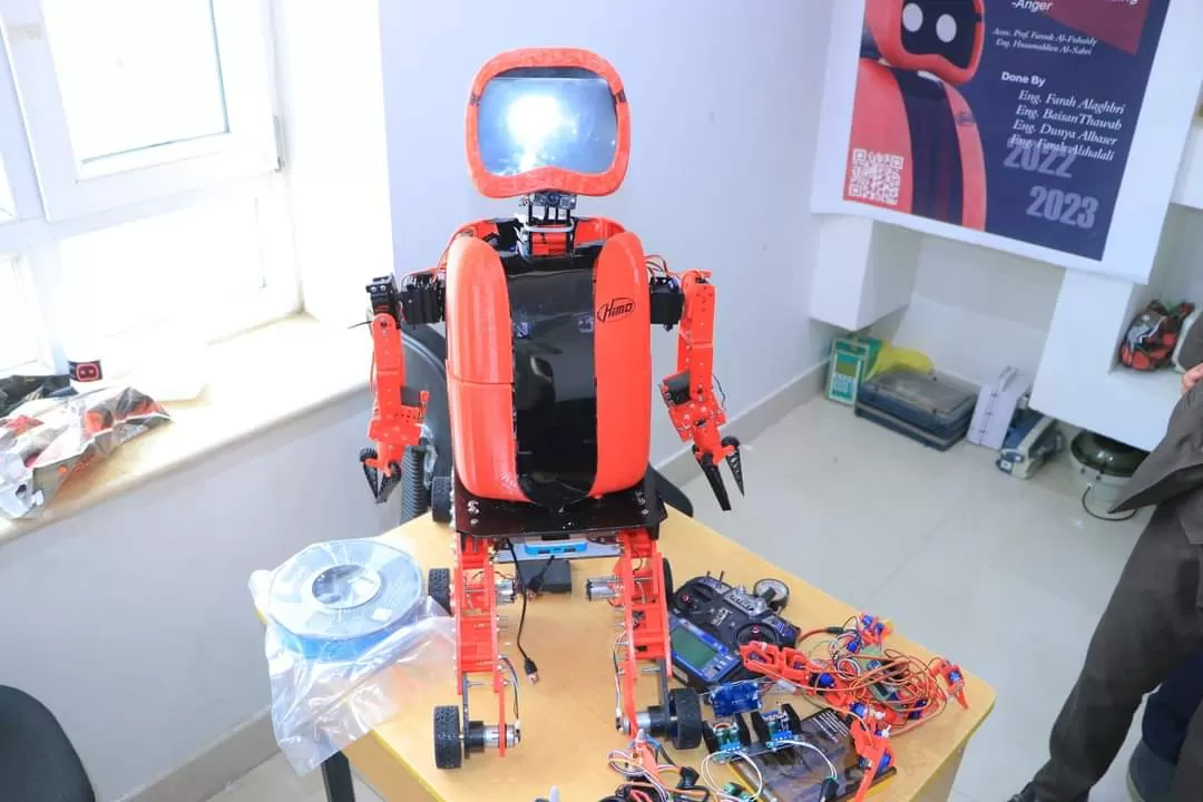 Graduation Project: The Finder HIMO The project is an exploratory robot