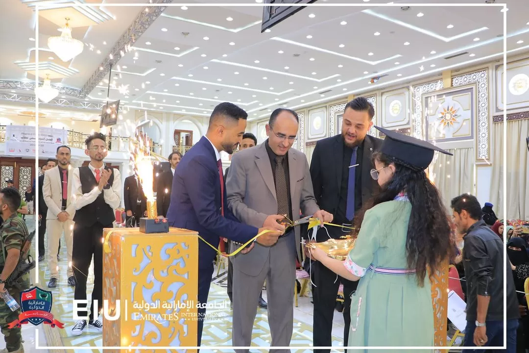 A student artistic ceremony to bid farewell to the fourth batch of students from the Department of Clinical Pharmacy at the University’s College of Medicine and Health Sciences