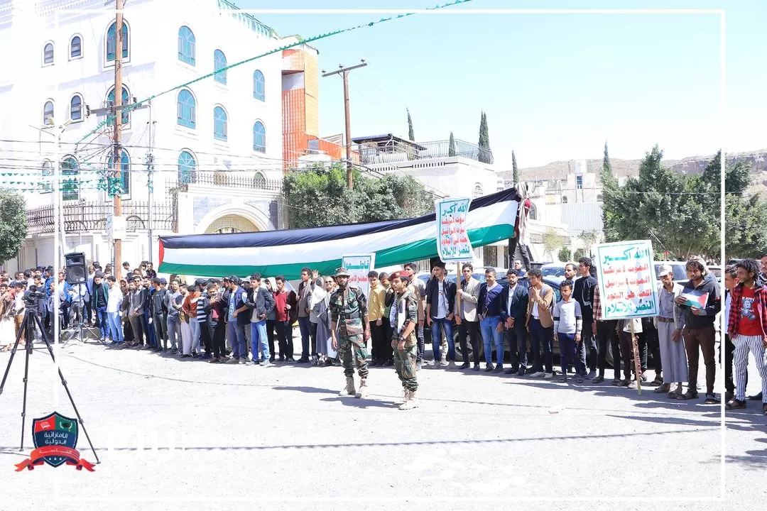 الجامعة وملتقى الطالب ينظمان وقفة تأييد ومناصرة لعمليات طوفان الأقصى