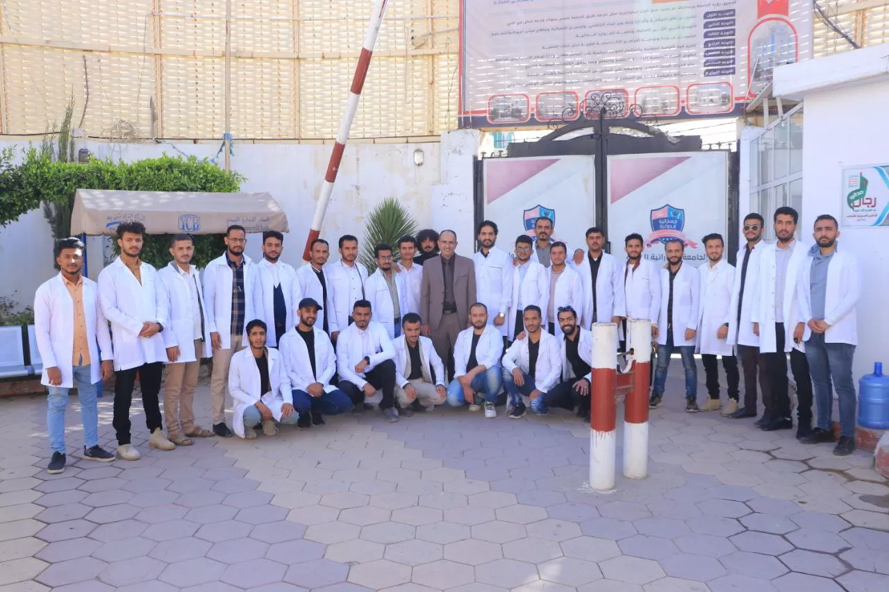 A scientific visit for students of the Department of Clinical Pharmacy, fourth level, to the BioPharm pharmaceutical factory within the pharmaceutical manufacturing course