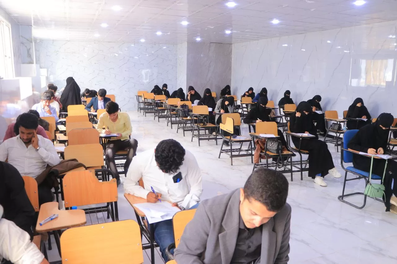 Launching the final exams for the second semester of the academic year 1445 AH, at the College of Medicine and Health Sciences