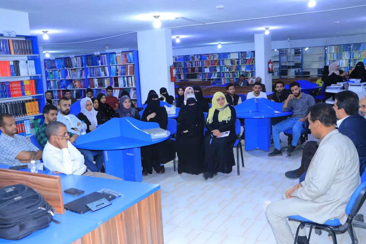 The Development and Quality Assurance Center organizes two workshops to review the report on the results of the self-evaluation study for the Oral and Dental Medicine and Surgery Program and the International Business Administration Program