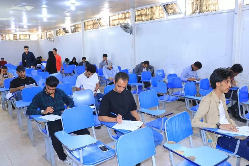 The Secretary General of the University and the deans of the colleges inspect the progress of the supplementary round examinations for the various colleges of the university