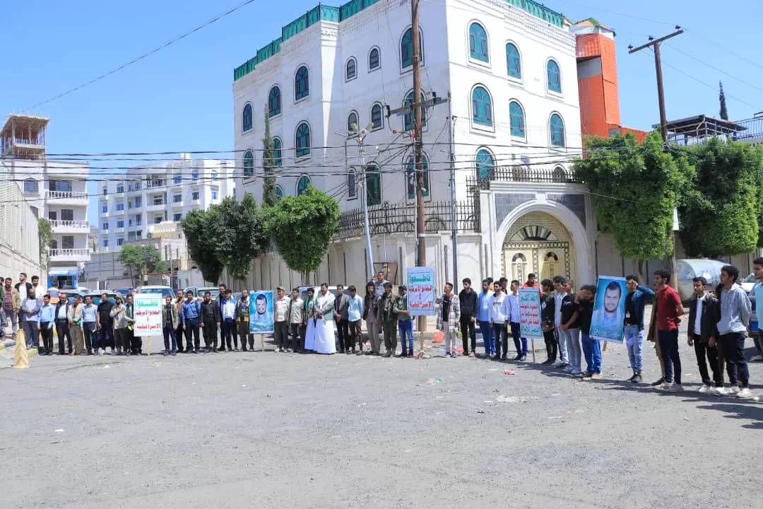 The UAE University organizes a solidarity stand with the Palestinian people under the slogan “Our support for Gaza and Al-Aqsa... a responsibility and a struggle”