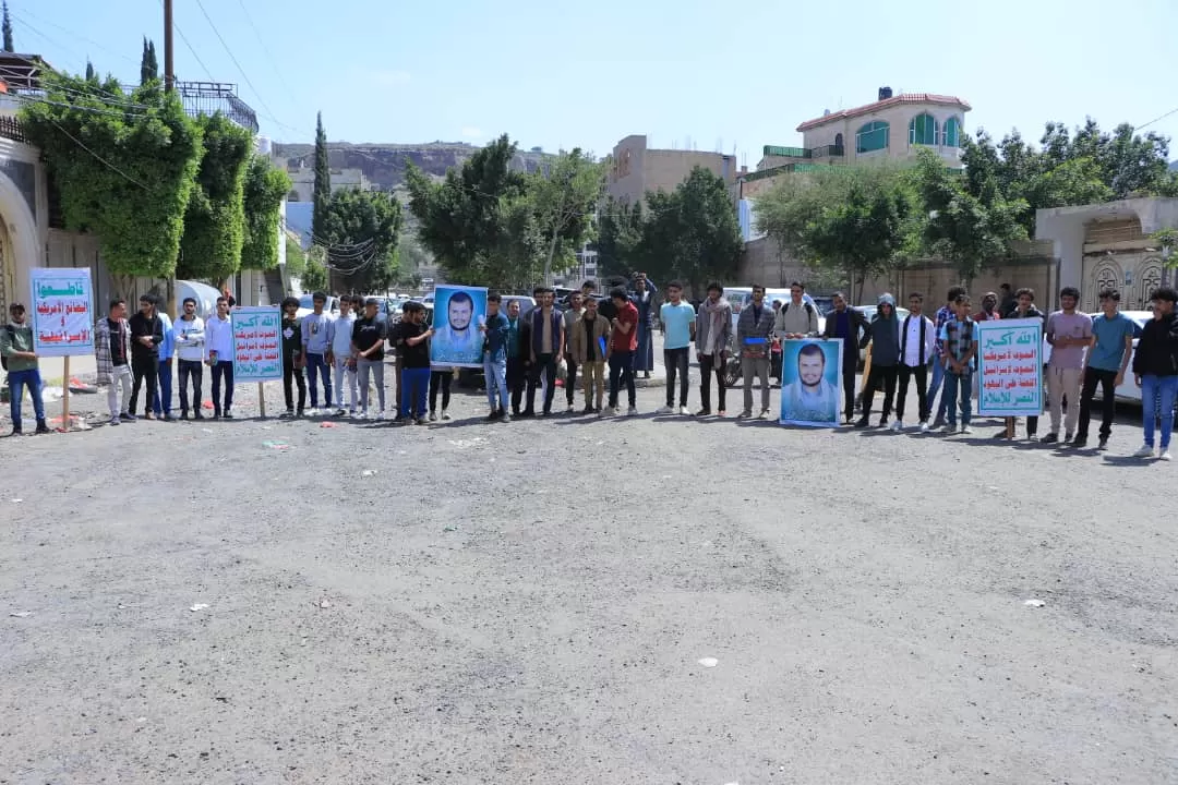 The UAE University organizes a solidarity stand with the Palestinian people under the slogan “Our support for Gaza and Al-Aqsa... a responsibility and a struggle”