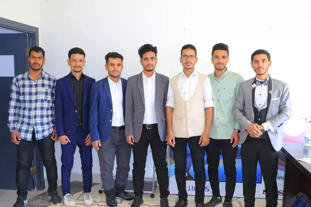 Within the activities of the scientific week, graduation projects for students of the Mechatronics, Oil and Gas Engineering Department were discussed.