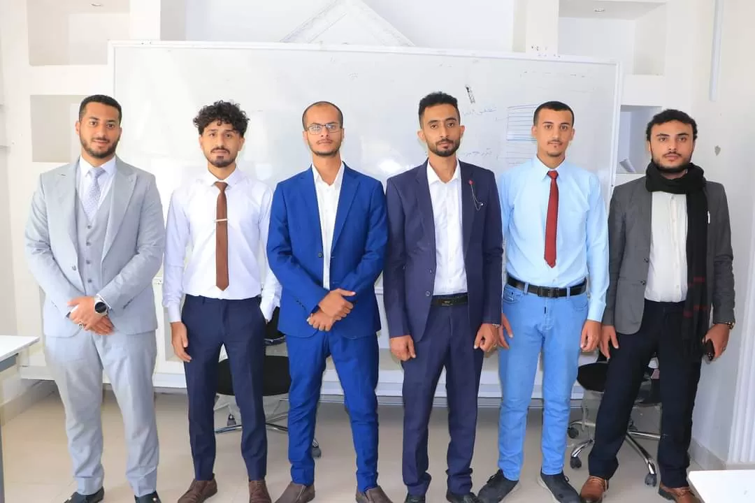 Within the activities of the scientific week, graduation projects for students of the Mechatronics, Oil and Gas Engineering Department were discussed.