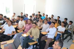 Scientific seminar for fourth-level IT students on preparing graduation projects