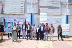 The Emirates International University organizes a solidarity stand with the Palestinian cause under the slogan “In support of Al-Aqsa and Gaza.. Support continues and the response is coming”